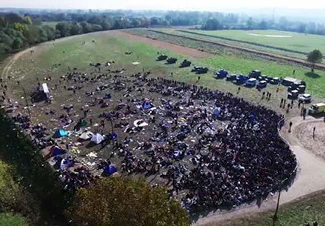 Afghanistan Calls on EU  to Accept its Migrants